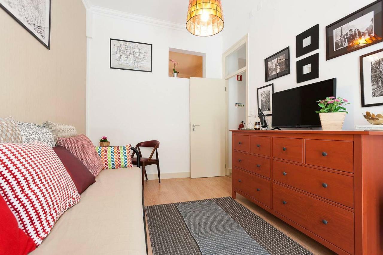 Sunny Orange Garden Apartment In Central Lisbon Bagian luar foto