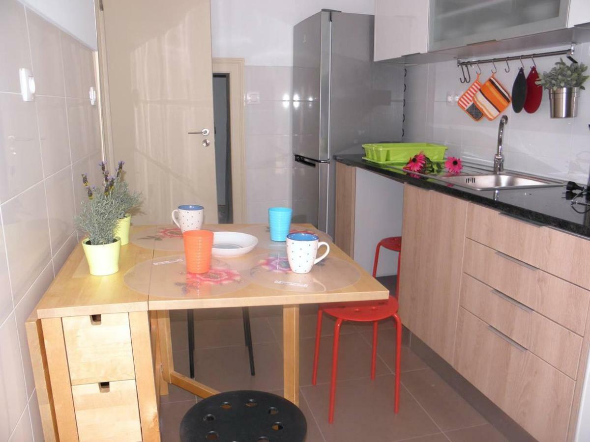 Sunny Orange Garden Apartment In Central Lisbon Bagian luar foto