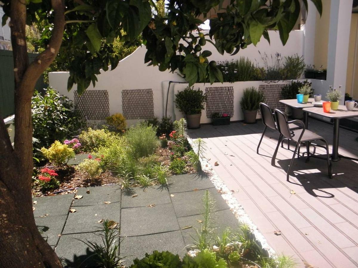 Sunny Orange Garden Apartment In Central Lisbon Bagian luar foto