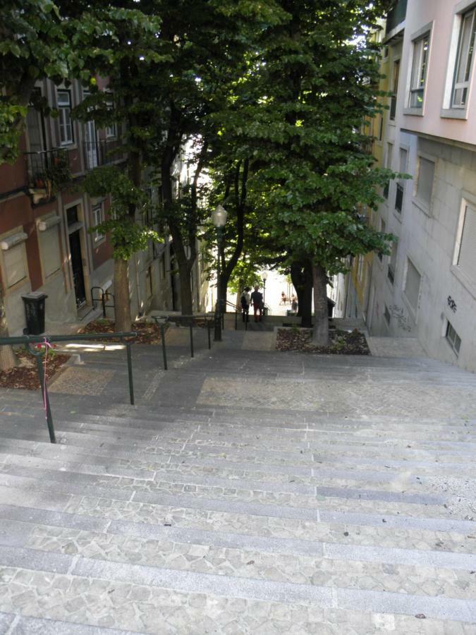 Sunny Orange Garden Apartment In Central Lisbon Bagian luar foto